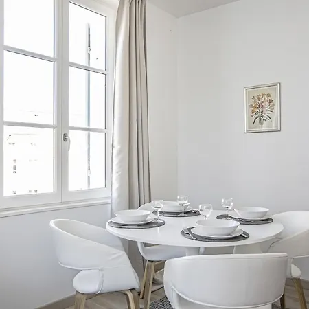 Residence Quelin Honfleur Buitenkant foto