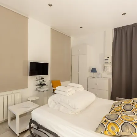 Residence Quelin Honfleur Buitenkant foto